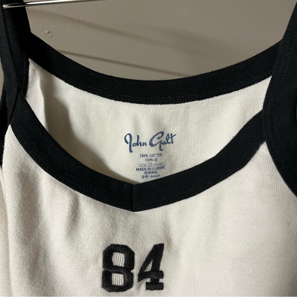 Brandy Melville Cream Sleeveless Fitted Tank Top - Picture 2 of 3